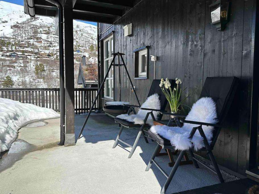 Lovise Mountain Apartment Stranda  Exterior photo