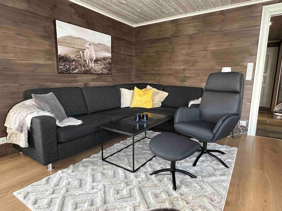 Lovise Mountain Apartment Stranda  Exterior photo