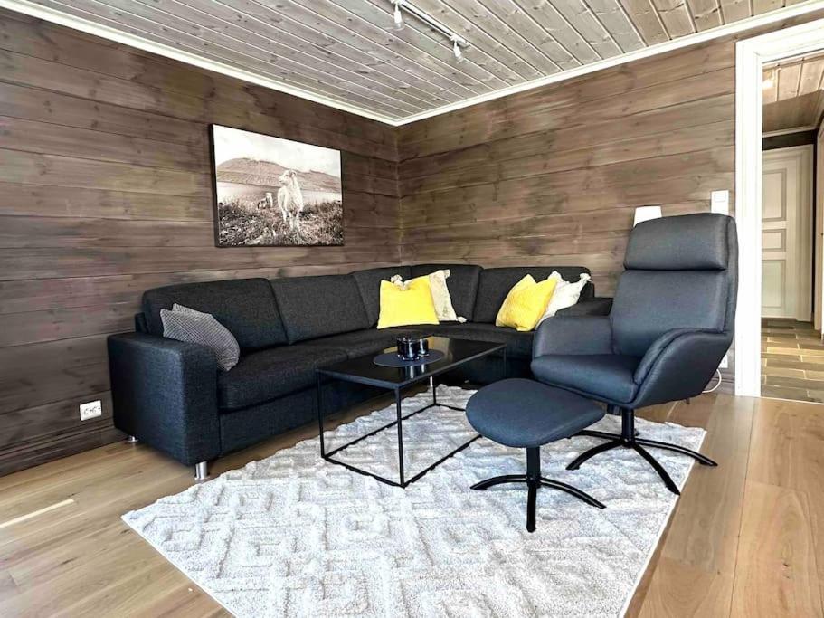 Lovise Mountain Apartment Stranda  Exterior photo